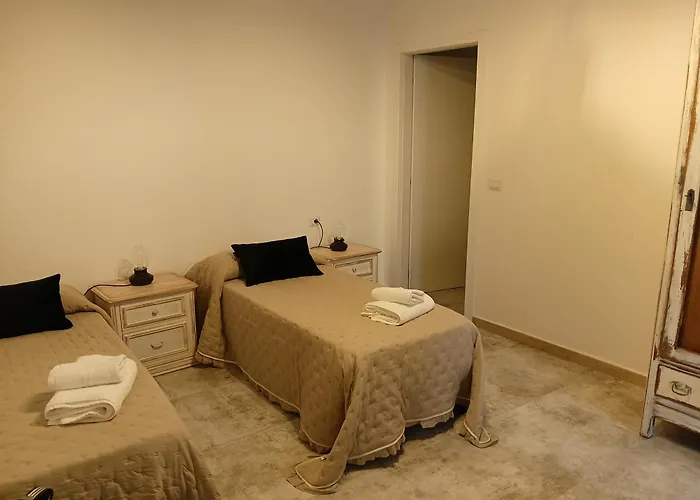 Guest house John's House 3*